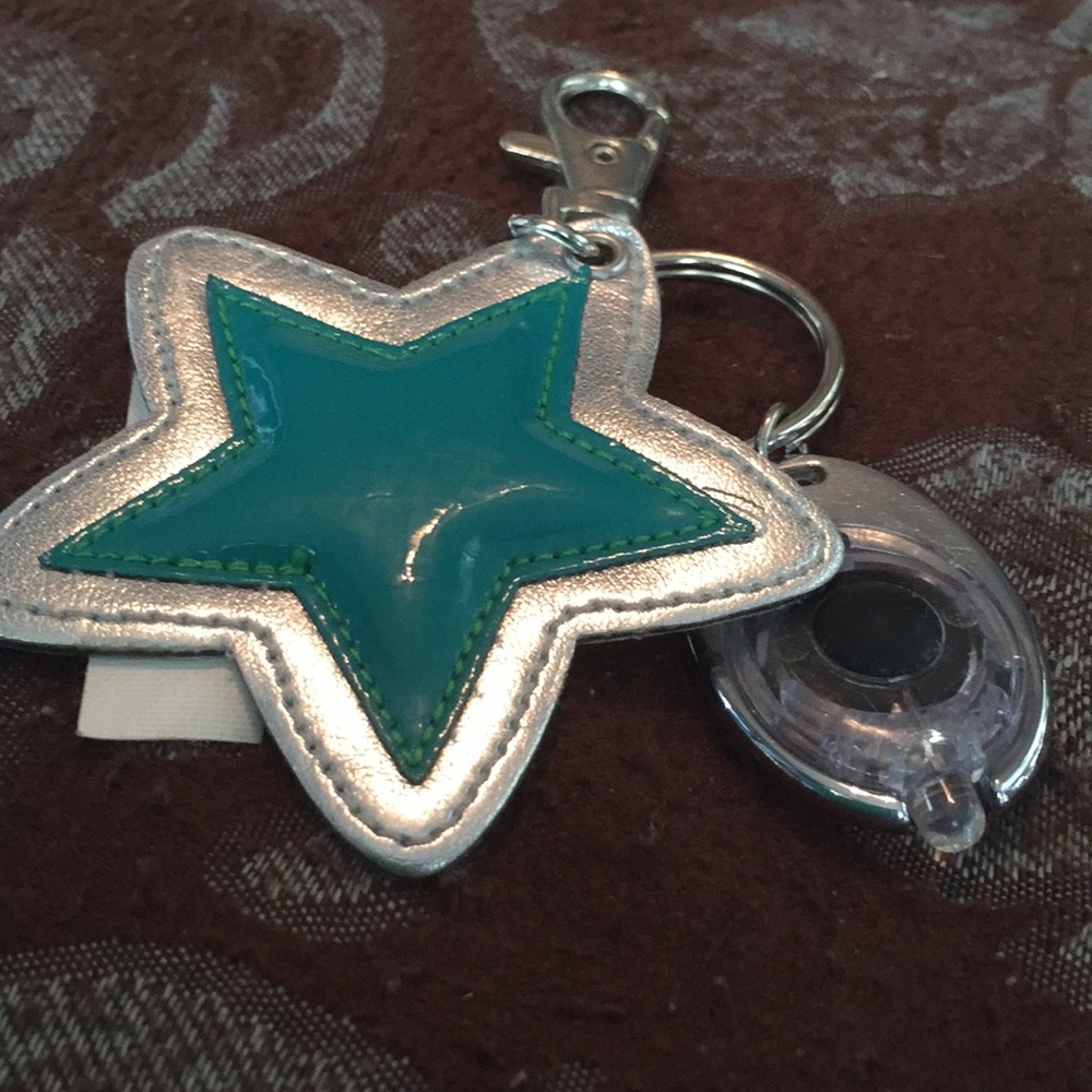 Pretty star Keychain with light